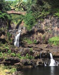 hawaii waterfall